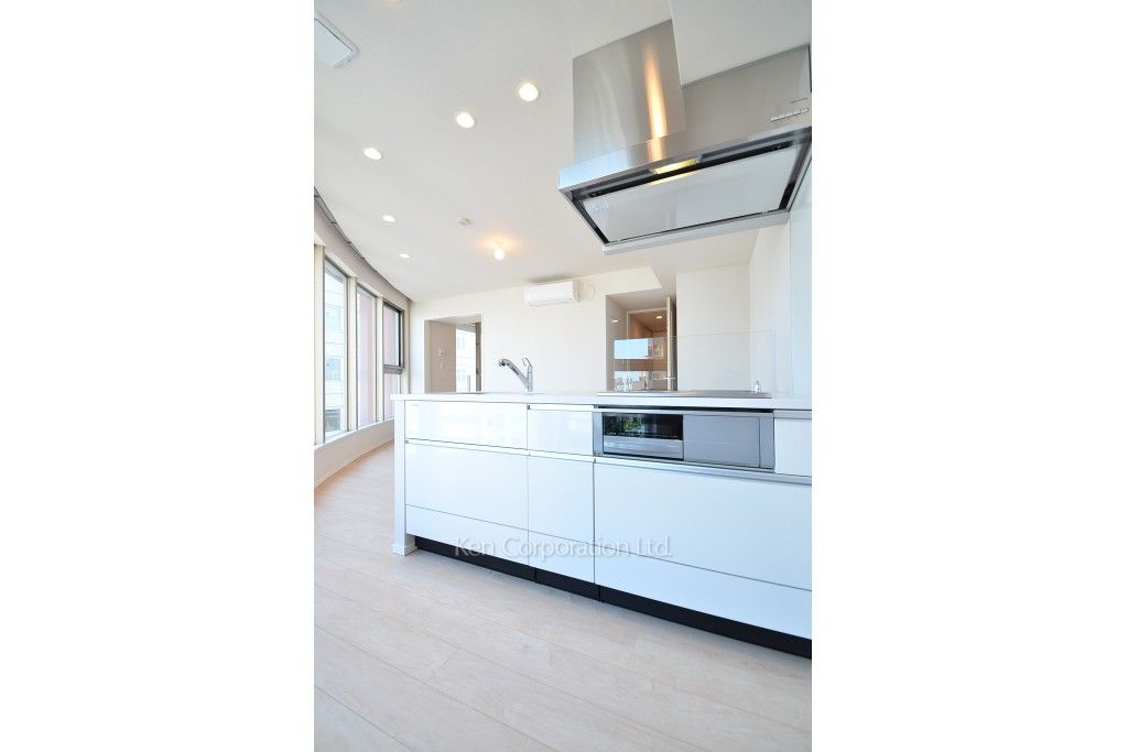 CITY CURRENT南青山の写真 キッチン ※6階の同じ間取タイプを撮影。仕様が異なることがあります。