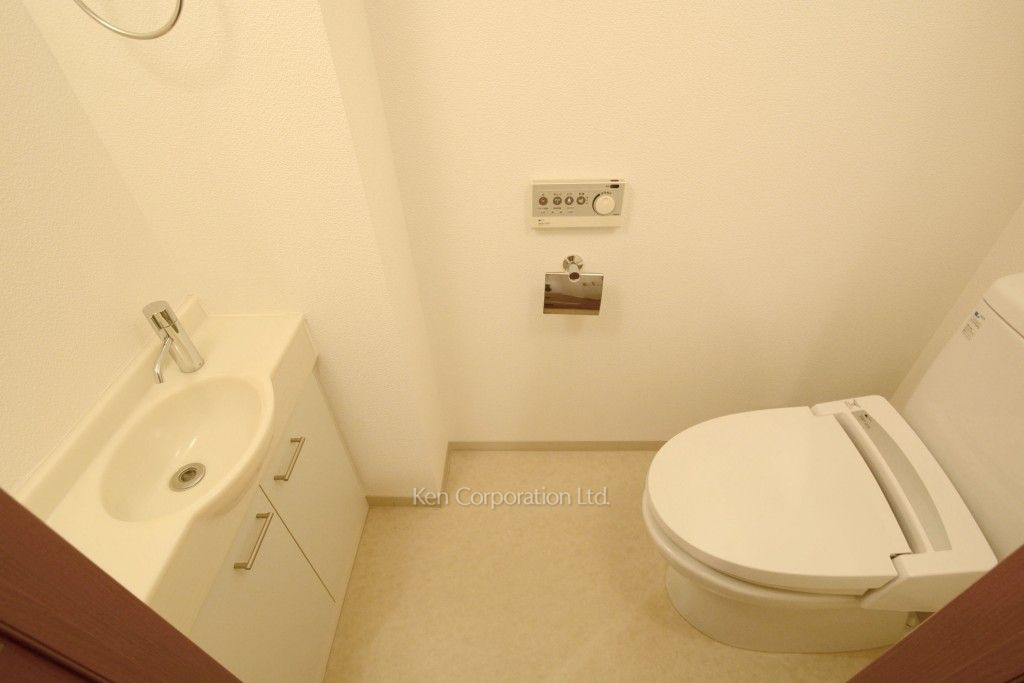 ベイクレストタワーの写真 トイレ