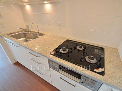 パークコート千代田富士見ザタワーの写真 キッチン ※11階の同じ間取タイプを撮影。仕様が異なることがあります。