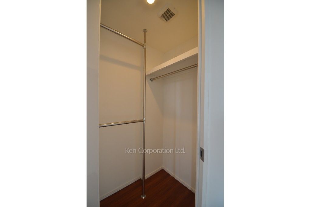 パークコート千代田富士見ザタワーの写真 ウォークインクローゼット ※11階の同じ間取タイプを撮影。仕様が異なることがあります。