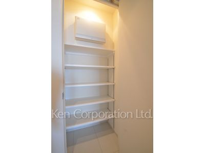 ザ・パークハウス渋谷美竹の写真 シューズクローゼット