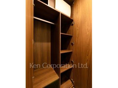 虎ノ門ヒルズレジデンスの写真 シューズクローゼット