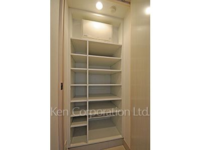 南青山マスターズハウスの写真 シューズクローゼット