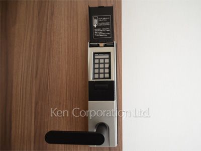 カスタリア人形町Ⅲの写真 各洋室には電子キー付 ※7階の同じ間取タイプを撮影。仕様が異なることがあります。