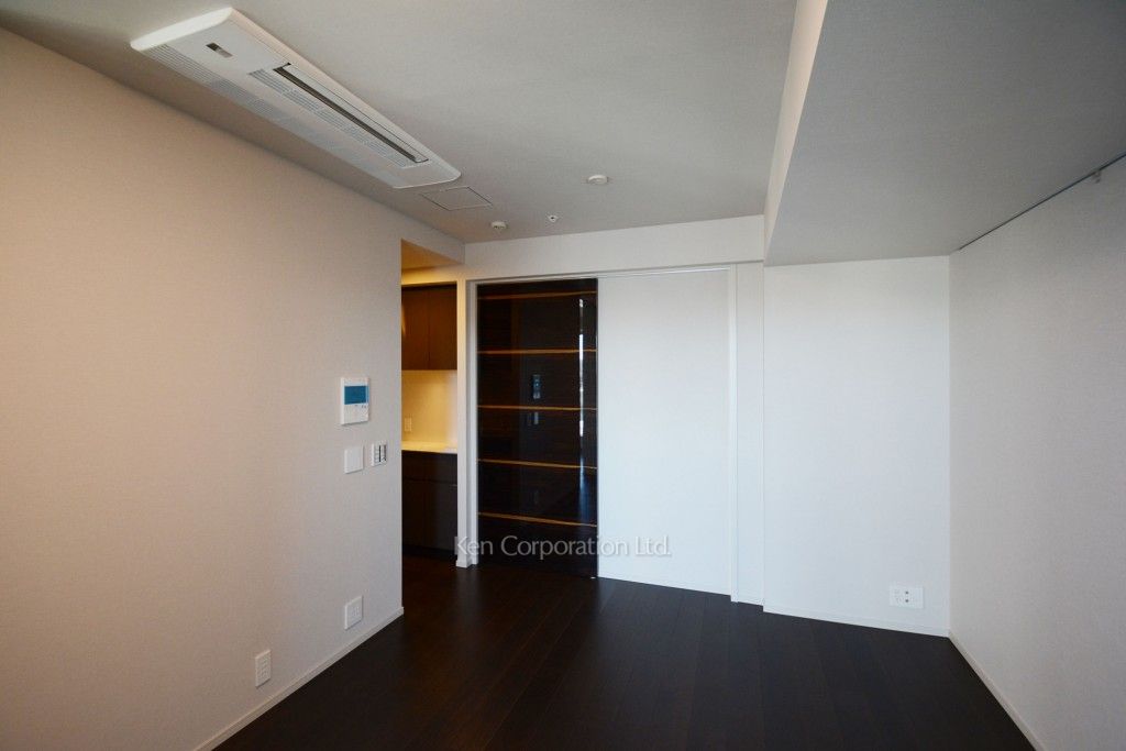 ザ・パークハウス西麻布レジデンスの写真 リビングダイニング