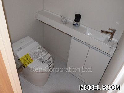 トイレ ※10階の同じ間取タイプを撮影。仕様が異なることがあります。