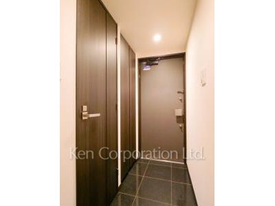 レジディア日本橋馬喰町Ⅲの写真 玄関 ※10階の同じ間取タイプを撮影。仕様が異なることがあります。