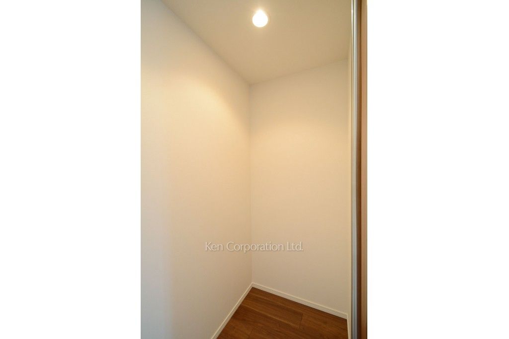 パークハビオ赤坂タワーの写真 ストレージ ※21階の同じ間取タイプを撮影。仕様が異なることがあります。