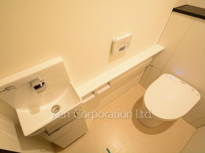 ヒューリックレジデンス新宿戸山の写真 トイレ ※2階の同じ間取タイプを撮影。仕様が異なることがあります。