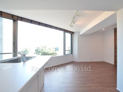 La Versoixの写真 リビングダイニング※4階の同じ間取りタイプを撮影。仕様が異なることがあります。