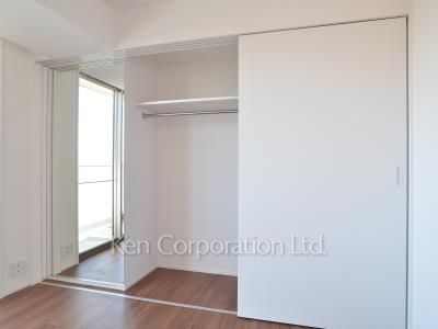 La Versoixの写真 クローゼット※4階の同じ間取りタイプを撮影。仕様が異なることがあります。