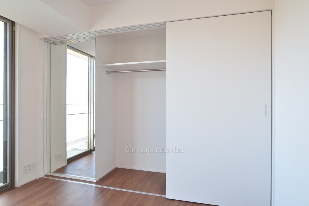 La Versoixの写真 クローゼット※4階の同じ間取りタイプを撮影。仕様が異なることがあります。