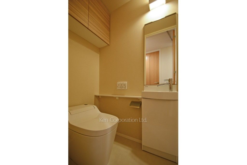 マジェスティハウス新宿御苑パークナードの写真 トイレ