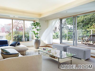 麻布ガーデンズ(WEST棟)の写真 リビングダイニング (モデルルームです)