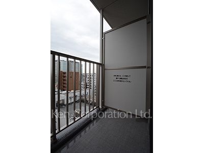 バルコニー ※14階の同じ間取タイプを撮影。仕様が異なることがあります。（13階・1LDK）  ※写真の無断転載禁止