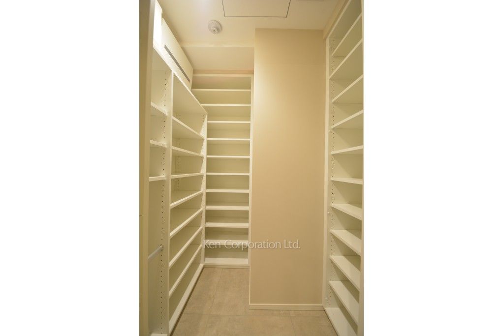 フォレストテラス鳥居坂の写真 シューズインクローゼット