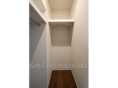 オープンレジデンシア南青山の写真 ウォークインクローゼット