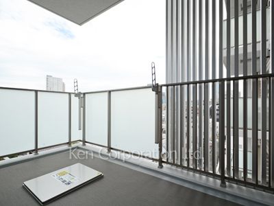 オープンレジデンシア南青山の写真 バルコニー