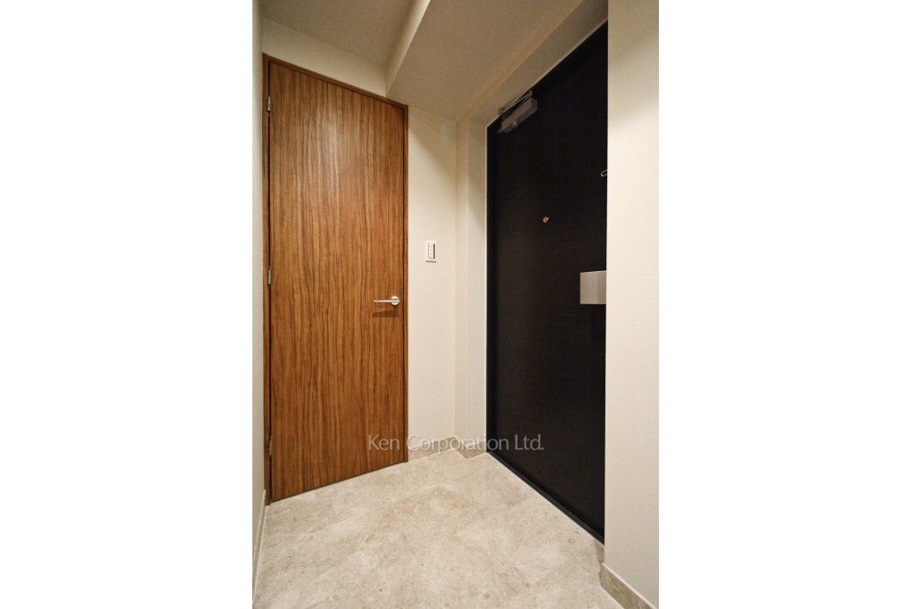 オープンレジデンシア南青山の写真 玄関