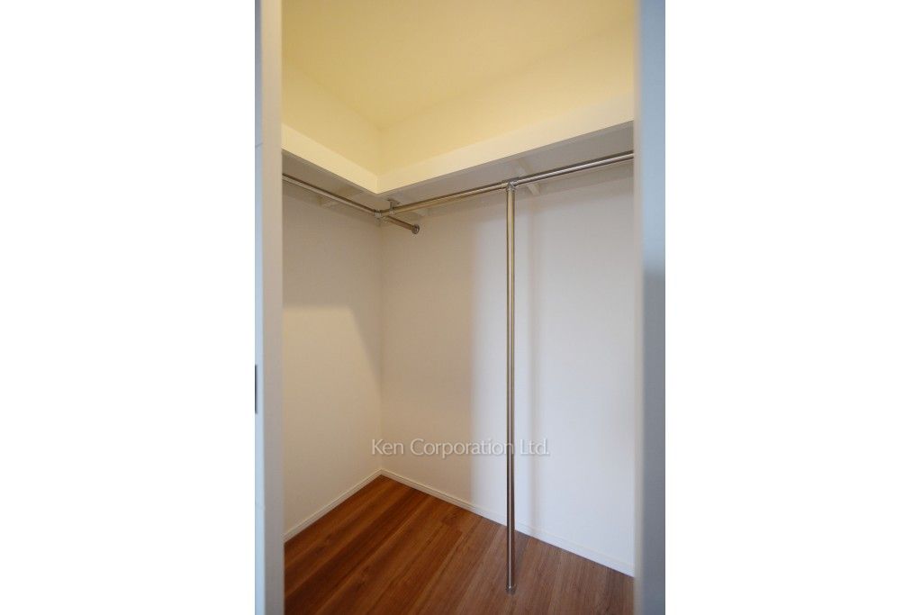 コンフォリア渋谷WESTの写真 ウォークインクローゼット ※13階の同じ間取タイプを撮影。仕様が異なることがあります。