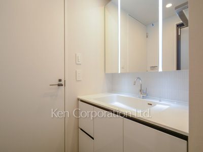 KDXレジデンス恵比寿の写真 パウダールーム ※5階の同じ間取タイプを撮影。仕様が異なることがあります。