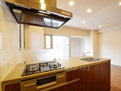 ラティオ南青山の写真 キッチン ※3階の同じ間取タイプを撮影。仕様が異なることがあります。