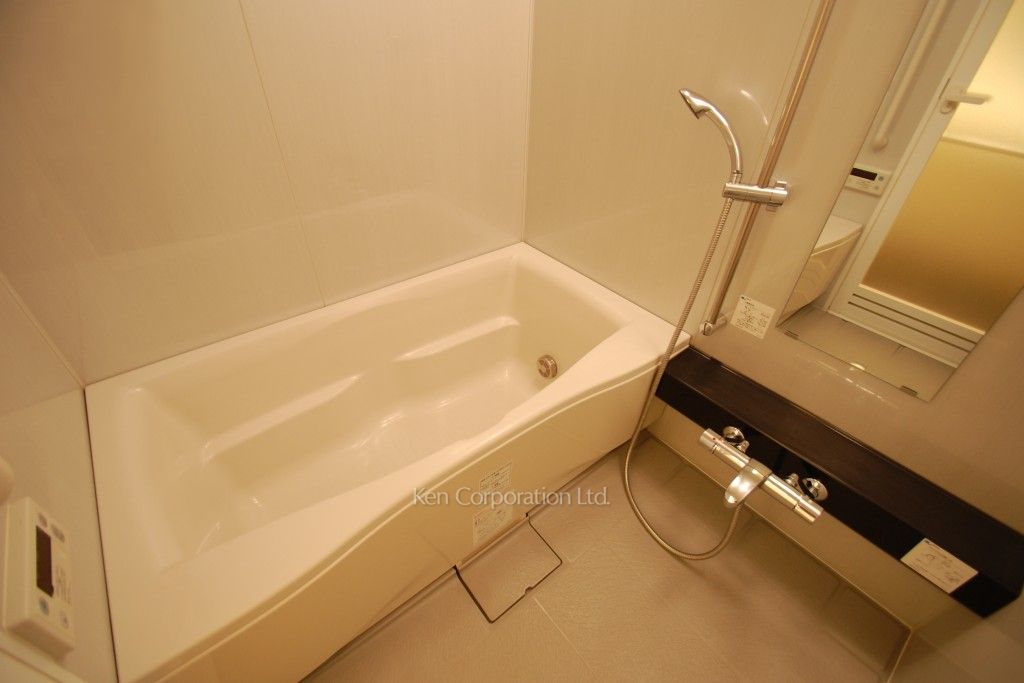 レジディア水道橋の写真 バスルーム ※11階の同じ間取タイプを撮影。仕様が異なることがあります。