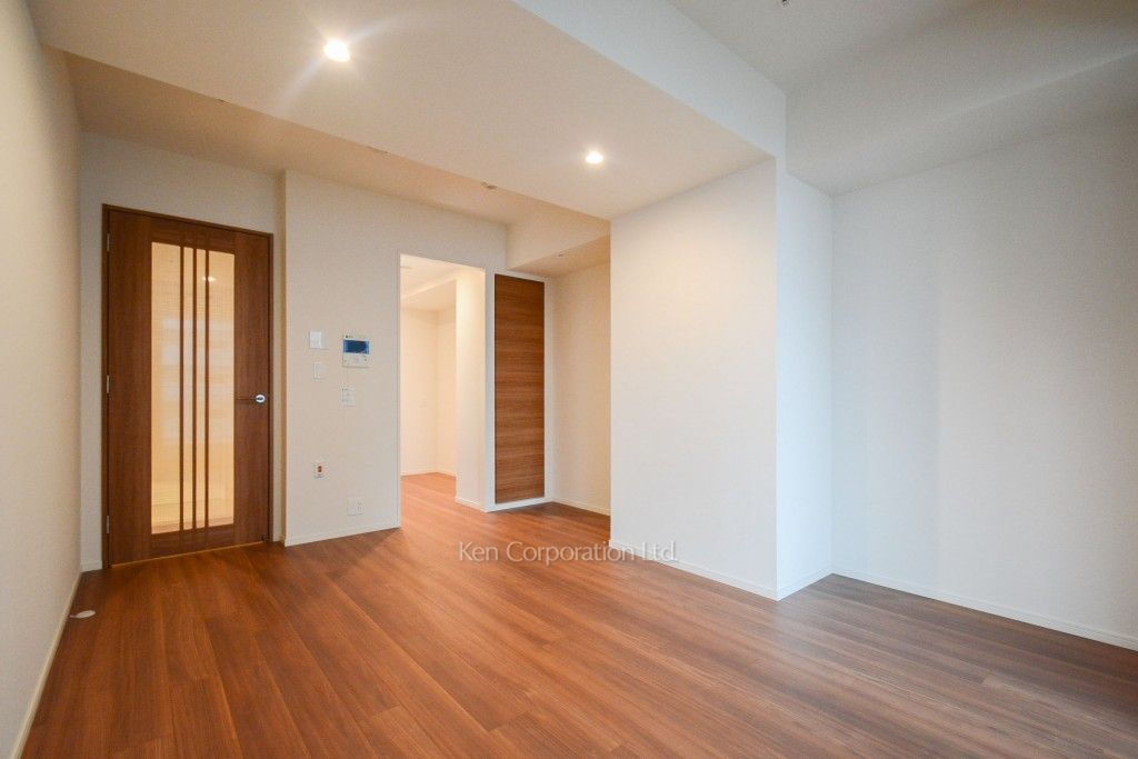 CAPITAL GATE PLACE ザ・タワーの写真 リビングダイニング