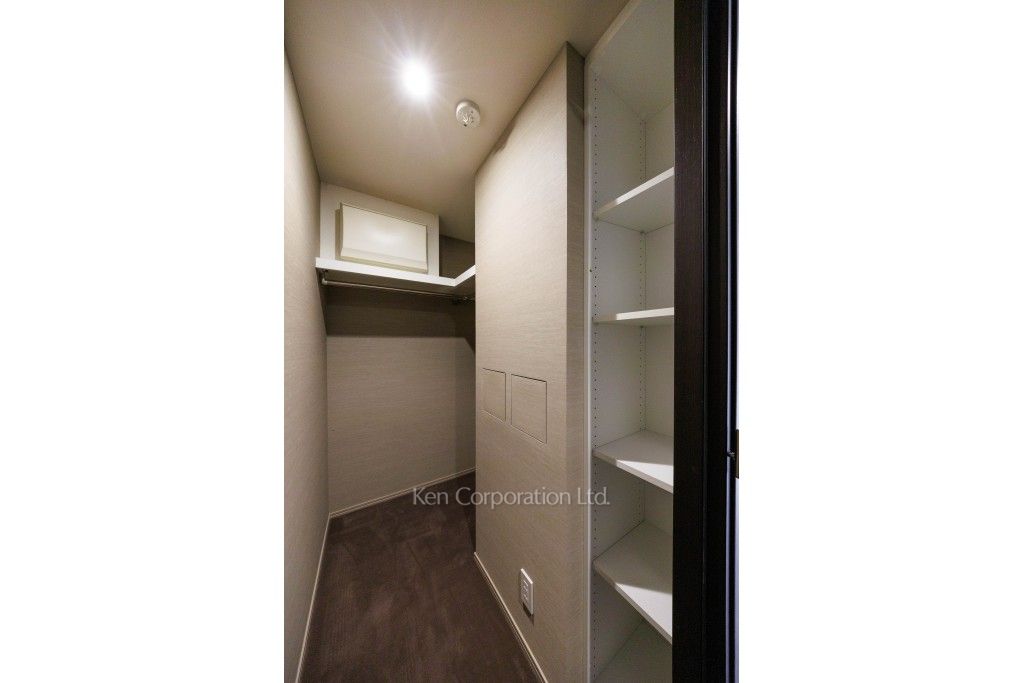 ザ・パークハウスグラン三番町の写真 ウォークインクローゼット