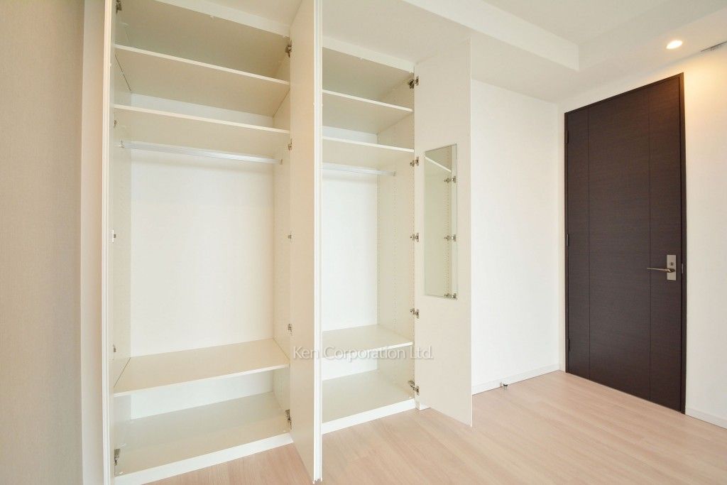 ラ・トゥール新宿ガーデンの写真 クローゼット ※37階の同じ間取タイプを撮影。仕様が異なることがあります。