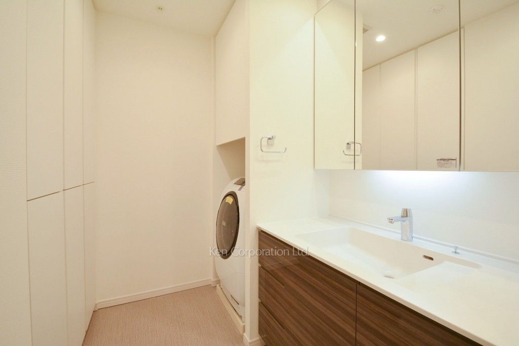 ラ・トゥール新宿ガーデンの写真 パウダールーム ※37階の同じ間取タイプを撮影。仕様が異なることがあります。