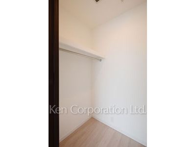 ラ・トゥール新宿ガーデンの写真 ウォークインクローゼット ※37階の同じ間取タイプを撮影。仕様が異なることがあります。