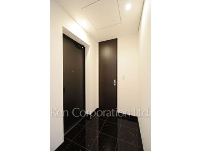 ラ・トゥール新宿ガーデンの写真 玄関 ※37階の同じ間取タイプを撮影。仕様が異なることがあります。