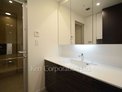 ラ・トゥール新宿ガーデンの写真 パウダールーム ※37階の同じ間取タイプを撮影。仕様が異なることがあります。