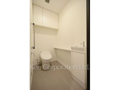 ラ・トゥール新宿ガーデンの写真 トイレ ※37階の同じ間取タイプを撮影。仕様が異なることがあります。