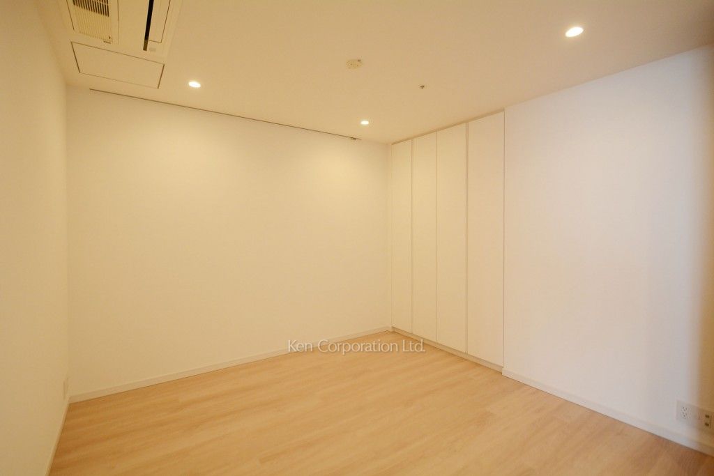 ラ・トゥール新宿ガーデンの写真 ベッドルーム ※37階の同じ間取タイプを撮影。仕様が異なることがあります。