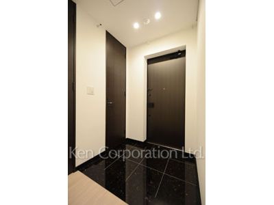 ラ・トゥール新宿ガーデンの写真 玄関 ※37階の同じ間取タイプを撮影。仕様が異なることがあります。