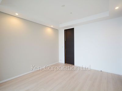 ラ・トゥール新宿ガーデンの写真 マスターベッドルーム ※37階の同じ間取タイプを撮影。仕様が異なることがあります。