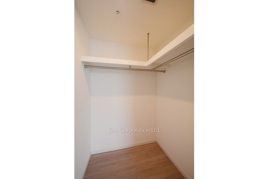 ラ・トゥール新宿ガーデンの写真 ウォークインクローゼット ※36階の同じ間取タイプを撮影。仕様が異なることがあります。