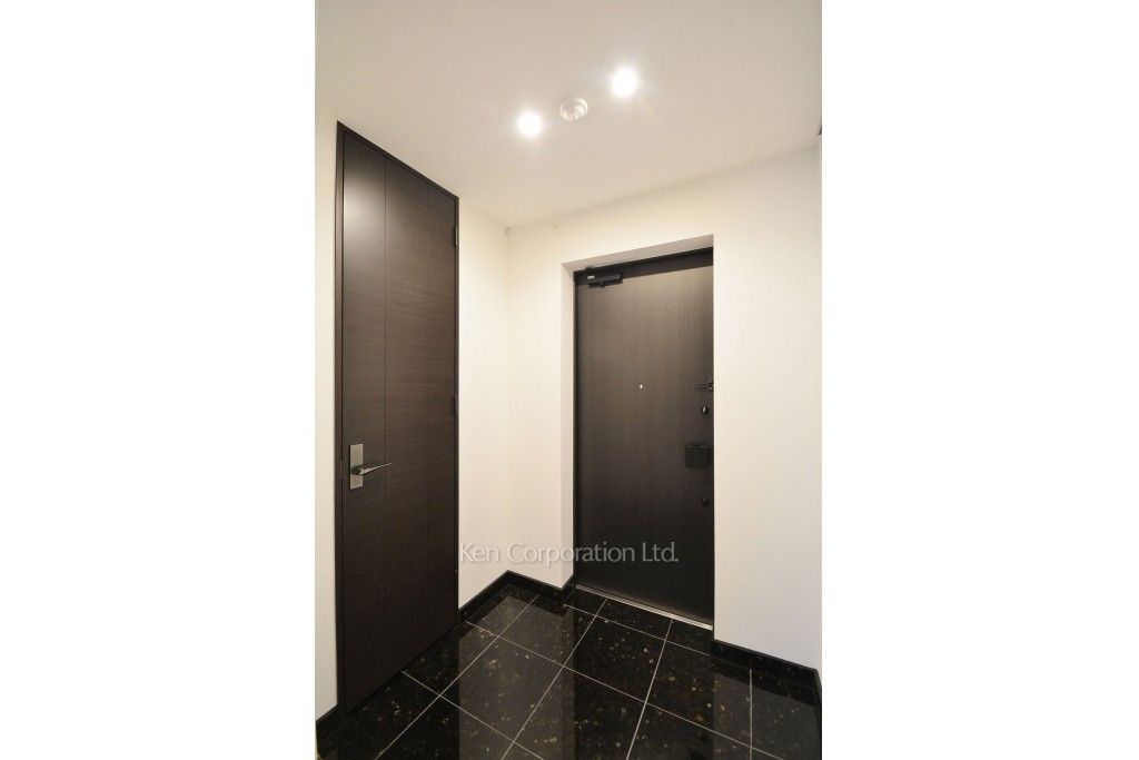 ラ・トゥール新宿ガーデンの写真 玄関 ※37階の同じ間取タイプを撮影。仕様が異なることがあります。