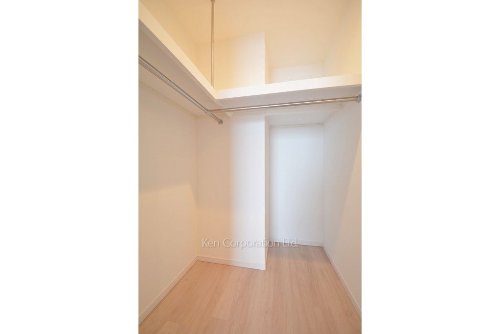 ラ・トゥール新宿ガーデンの写真 ウォークインクローゼット ※37階の同じ間取タイプを撮影。仕様が異なることがあります。