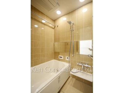 ラ・トゥール新宿ガーデンの写真 バスルーム ※37階の同じ間取タイプを撮影。仕様が異なることがあります。