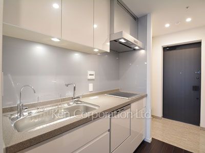 ラ・トゥール新宿ガーデンの写真 キッチン ※37階の同じ間取タイプを撮影。仕様が異なることがあります。