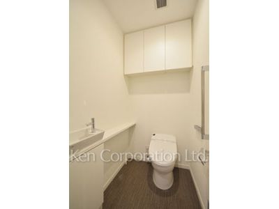 ラ・トゥール新宿ガーデンの写真 トイレ ※37階の同じ間取タイプを撮影。仕様が異なることがあります。