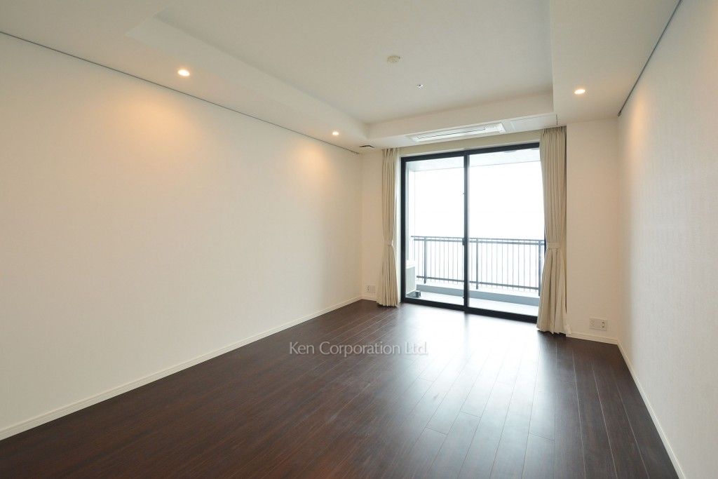 ラ・トゥール新宿ガーデンの写真 リビングダイニング ※37階の同じ間取タイプを撮影。仕様が異なることがあります。