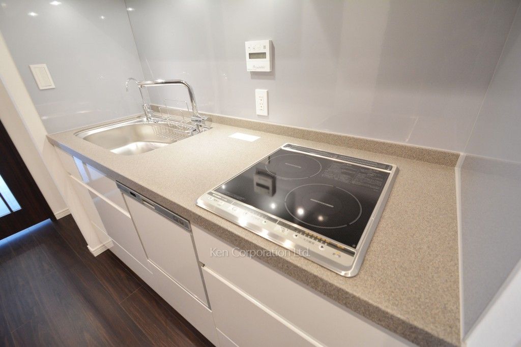 ラ・トゥール新宿ガーデンの写真 キッチン ※37階の同じ間取タイプを撮影。仕様が異なることがあります。