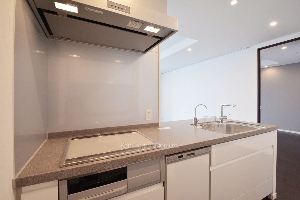 ラ・トゥール新宿ガーデンの写真 キッチン ※37階の同じ間取タイプを撮影。仕様が異なることがあります。