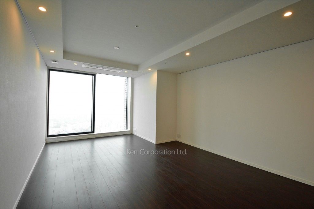 ラ・トゥール新宿ガーデンの写真 リビングダイニング ※37階の同じ間取タイプを撮影。仕様が異なることがあります。