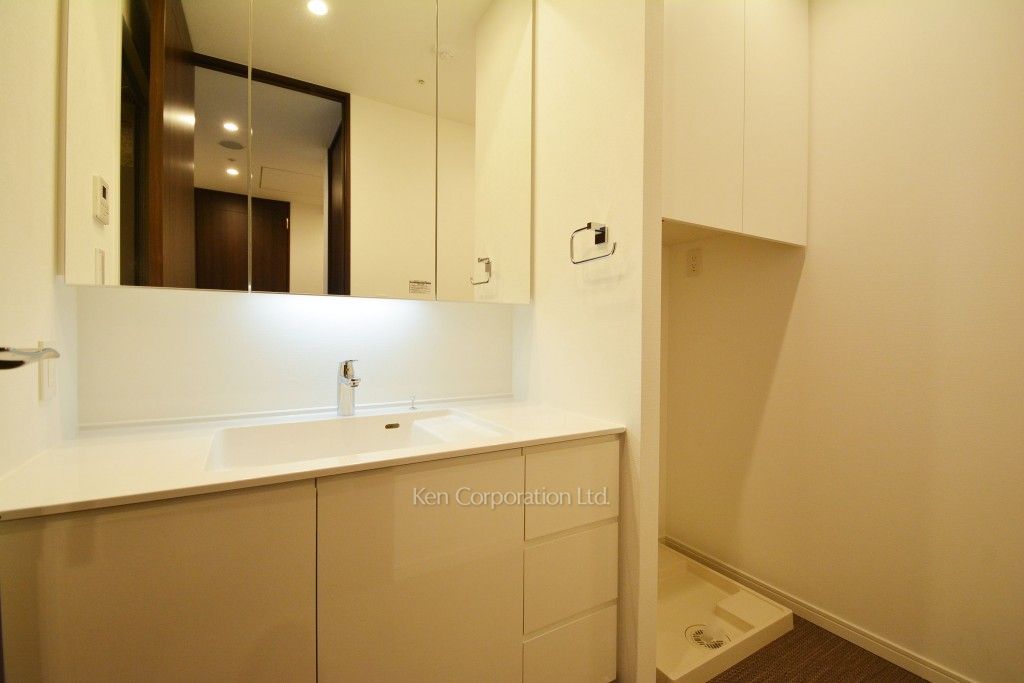 ラ・トゥール新宿ガーデンの写真 パウダールーム ※37階の同じ間取タイプを撮影。仕様が異なることがあります。