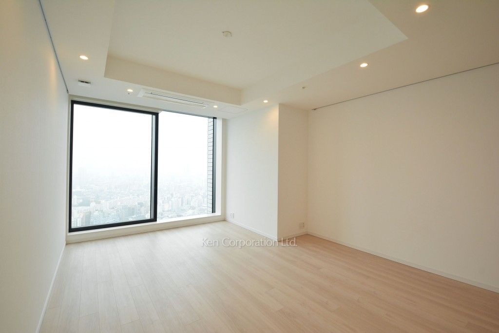 ラ・トゥール新宿ガーデンの写真 リビングダイニング ※37階の同じ間取タイプを撮影。仕様が異なることがあります。